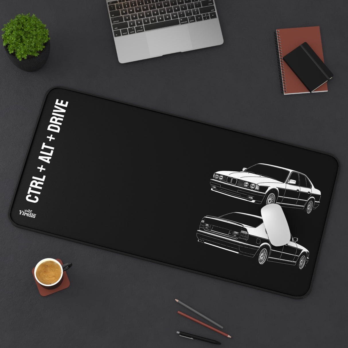 BMW M5 (E34) Desk Mat