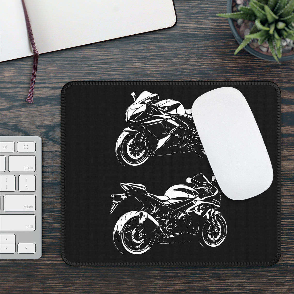 Suzuki GSX-R750 Mouse Pad