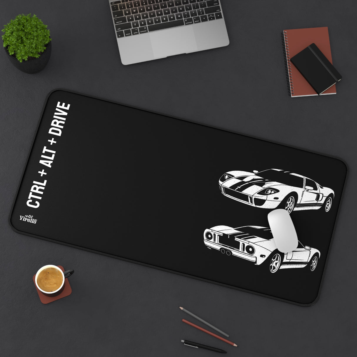 2005–2006 Ford GT Desk Mat