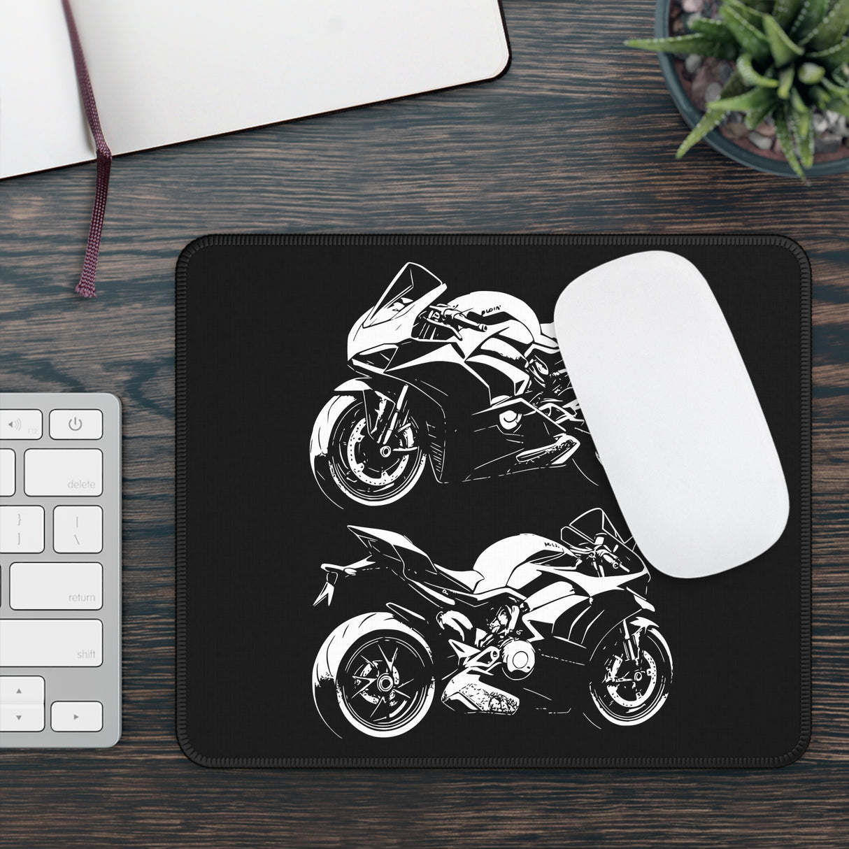 Ducati Panegale V4 Mouse Pad